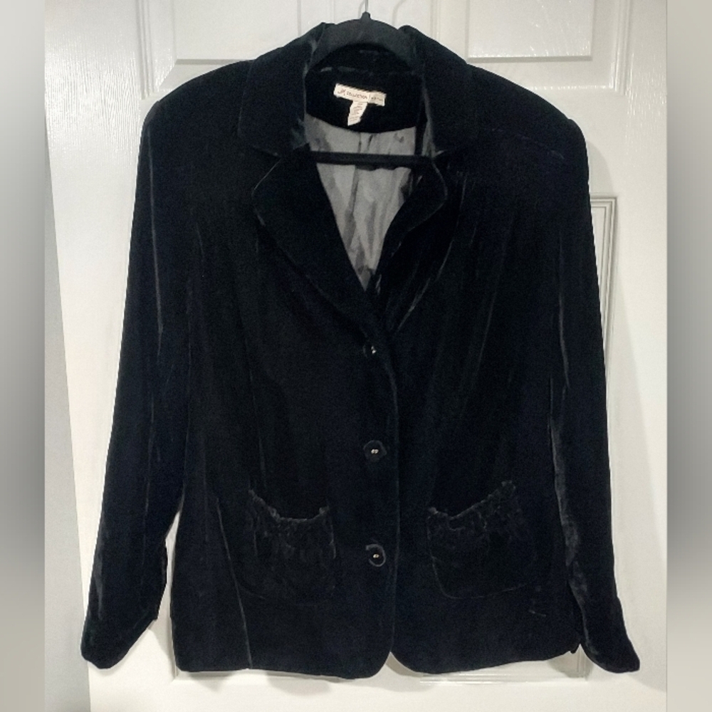 JM Collection Black Velvet 3 Button Front Long Sleeve Blazer in Size 14W